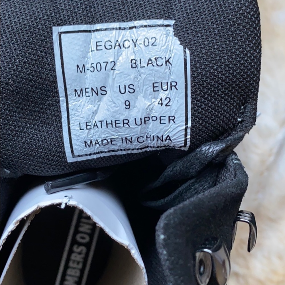 Members Only Men's Black Legacy Wingtip Boot - Picture 9 of 9